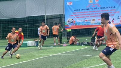 Giao lưu bóng đá - pickleball chào mừng 80 năm Ngày truyền thống Công an nhân dân