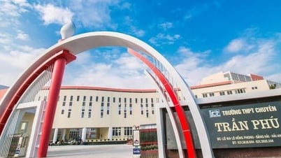 Học sinh bị 'rút trúng tuyển' khi đã nhập học trường chuyên