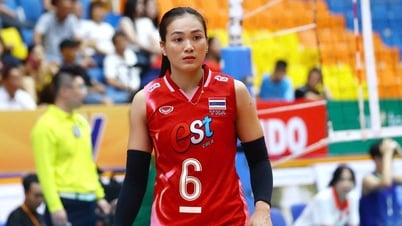 Thailand's main striker unexpectedly leaves VTV Cup because... he's too good