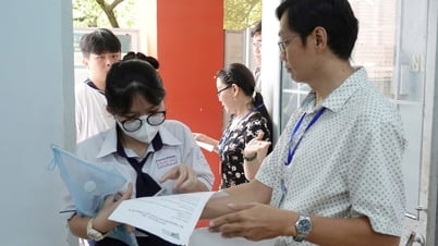 ホーチミン市国立大学は、事件の影響を受けた受験者のために追加の能力試験を実施しました。