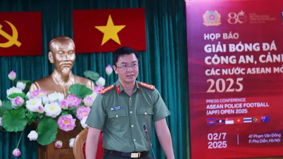 វៀតណាម​មាន​តំណាង​ពីរ​រូប​ចូល​រួម​ក្នុង​ការ​ប្រកួត​បាល់ទាត់​ប៉ូលិស​អាស៊ាន