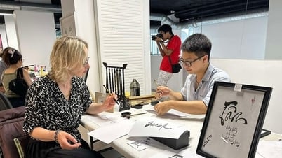Festival Bonjour Vietnam 2025: Khi người trẻ viết tiếp câu chuyện di sản bằng ngôn ngữ sáng tạo toàn cầu