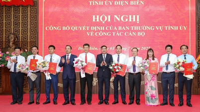 Dien Bien a annoncé la décision de mobiliser, de nommer des responsables et d'établir le Comité du Front de la Patrie du Vietnam de la province.