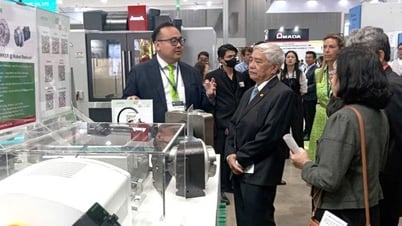 Creando un puente para ayudar a las empresas vietnamitas a conectarse con las redes de producción globales