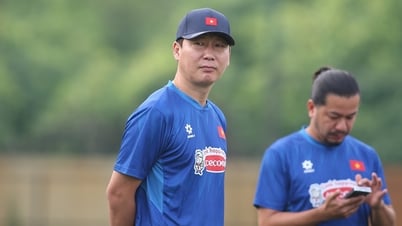 U22 Việt Nam: Vì sao HLV Kim Sang Sik dốc hết vốn liếng?