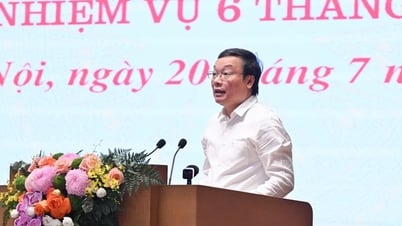 Tinh gọn bộ máy, đẩy mạnh phân cấp, tăng tốc cải cách hành chính