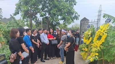 Phường Hoàng Liệt thăm hỏi, động viên gia đình nạn nhân vụ lật tàu ở Quảng Ninh