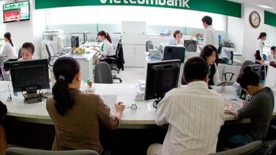 Lãi suất tiền gửi ngân hàng Vietcombank tháng 7/2025: Lãi suất cao cho kỳ hạn dài, khách hàng cá nhân hưởng lợi