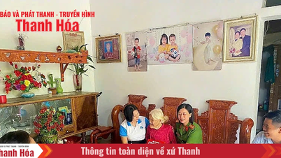 Thăm, tặng quà Mẹ Việt Nam Anh hùng, người có công với cách mạng