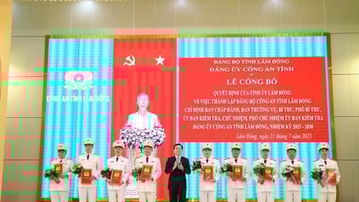 Công bố quyết định thành lập Đảng bộ Công an tỉnh Lâm Đồng nhiệm kỳ 2025-2030