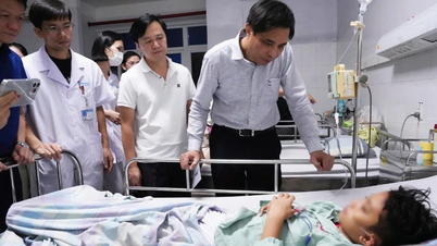 Chăm sóc tốt nhất về tâm lý cho bé trai 10 tuổi thoát nạn trong vụ lật tàu