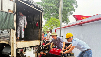 Viettel kiên cố hạ tầng, sẵn sàng hỗ trợ khách hàng trong bão Wipha