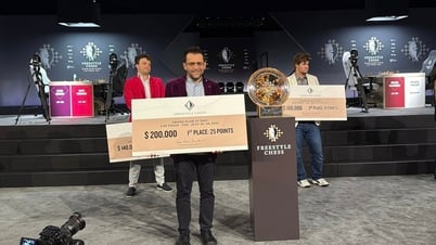 Vượt qua Niemann, kỳ thủ Aronian đăng quang Freestyle Chess Grand Slam