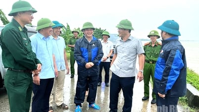 Các đồng chí lãnh đạo tỉnh kiểm tra công tác công tác phòng, chống thiên tai, ứng phó bão số 3