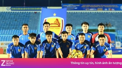 Quảng Nam bỏ giải, Công Phượng sáng cửa trở lại V.League