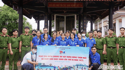 Đồng Tháp: Ra quân cao điểm chung tay xây dựng nông thôn mới và Ngày Chủ nhật xanh