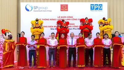 Tập đoàn Hoa Sen hợp tác với SP Group trong dự án năng lượng sạch giúp tránh phát thải hơn 14.000 tấn CO₂ mỗi năm