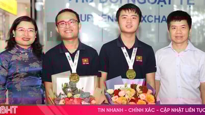Mừng đón các chàng trai vàng Olympic Toán quốc tế