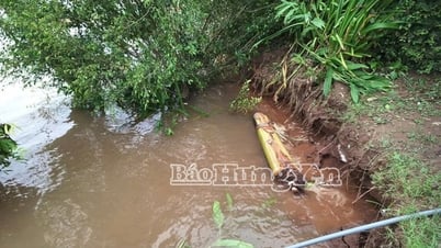 Kè Hướng Điền, trọng điểm xung yếu bị sạt lở mái