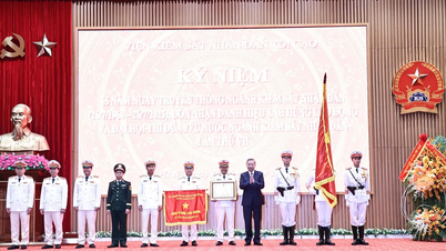 Viện Kiểm sát nhân dân tối cao đón nhận danh hiệu Anh hùng lao động