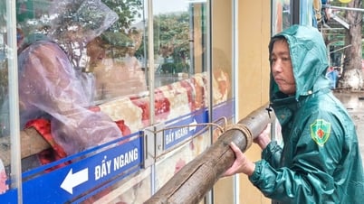 Người dân chạy đua bảo vệ tài sản trước bão số 3