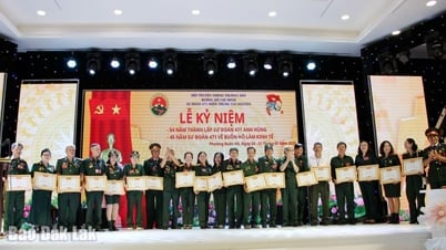 Gặp mặt kỷ niệm 54 năm thành lập Sư đoàn 471 anh hùng