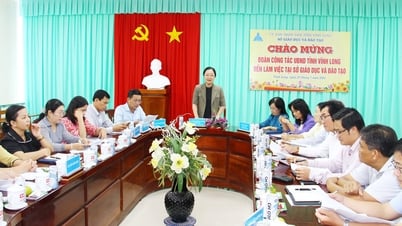 Phó Chủ tịch UBND tỉnh- Nguyễn Thị Quyên Thanh làm việc với Sở Giáo dục và Đào tạo