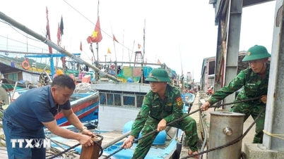 Thủ tướng yêu cầu khẩn trương triển khai ứng phó khẩn cấp với bão số 3
