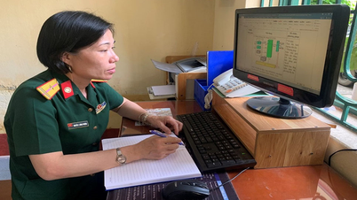 Vững chuyên môn, giàu nghị lực sống