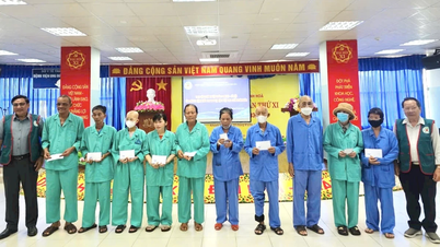 Hội Bảo trợ người khuyết tật, bệnh nhân nghèo và quyền trẻ em tỉnh Khánh Hòa: Trao 100 phần quà cho bệnh nhân mắc bệnh hiểm nghèo