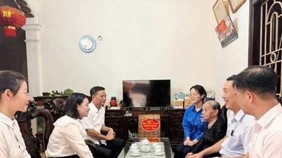 Phường Hoàng Mai tưởng niệm các anh hùng liệt sĩ, tri ân người có công