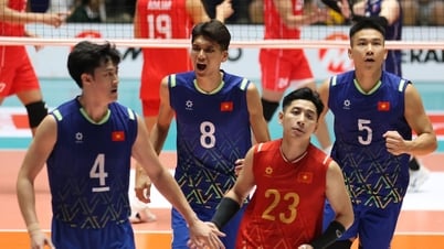 Việt Nam đánh bại 'khắc tinh' Philippines, giành ngôi á quân chặng 2 giải bóng chuyền SEA V.League