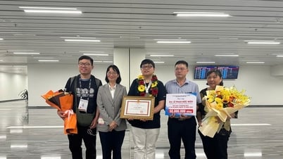 TP HCM thưởng nóng cho học sinh Trường THPT chuyên Lê Hồng Phong vừa đạt thành tích đặc biệt