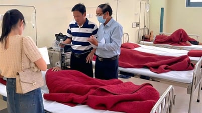 Vụ ngộ độc sau đám giỗ: 21 người nhập viện, nhà hàng bị tạm dừng hoạt động