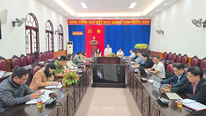 Tiểu ban Văn kiện Đại hội Đảng bộ phường Diên Hồng tổ chức phiên họp thứ I
