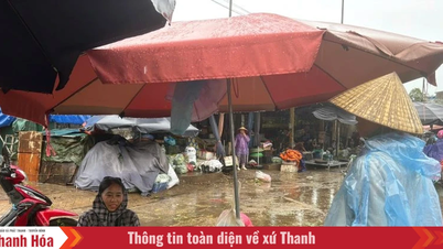Bảo đảm nguồn cung hàng hóa mùa mưa bão