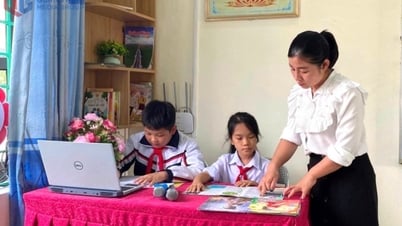 Nữ Tổng phụ trách Đội đoạt giải thưởng “Cánh én hồng”