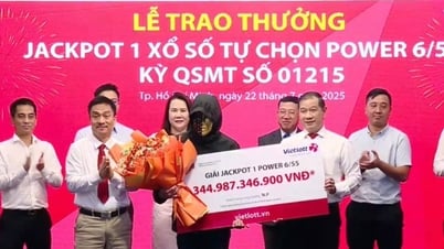 Người đàn ông TP Hồ Chí Minh trúng độc đắc Vietlott cao kỷ lục gần 345 tỷ đồng