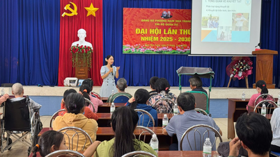 Khám, hướng dẫn phục hồi chức năng cho người khuyết tật ở phường Nam Nha Trang