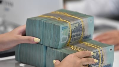 Lãi suất ngân hàng hôm nay 22/7/2025: 'Ông...