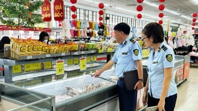 Chủ động kiểm soát thị trường, bảo đảm nguồn cung hàng hóa thiết yếu ứng phó bão số 3