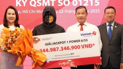 Người trúng Vietlott kỷ lục 344 tỷ đồng nói không ăn nổi cơm khi biết tin