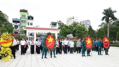 Lãnh đạo xã Thường Tín dâng hương tưởng niệm các Anh hùng liệt sỹ