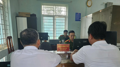 Tạo thuận lợi cho người dân đăng ký xe sau sáp nhập
