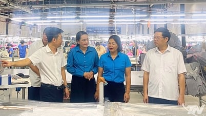 'Bữa cơm công đoàn' gắn kết người lao động