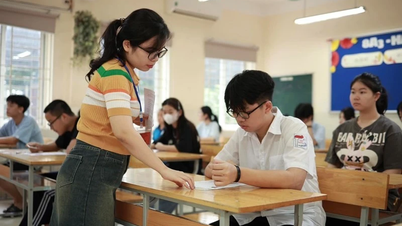 Chế độ trả lương dạy thêm giờ đối với nhà giáo trong các cơ sở giáo dục công lập