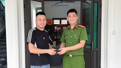 Lào Cai: Trao trả ví tiền cùng nhiều giấy tờ cho người dân bị rơi