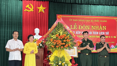 Đón nhận bằng xếp hạng di tích lịch sử địa điểm trận đánh của phân đội 23
