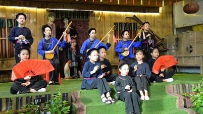 Người trẻ giữ hồn then