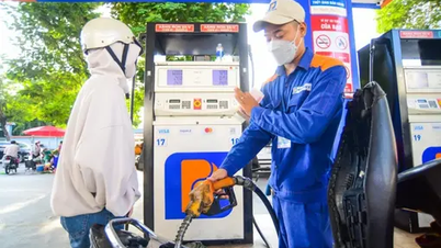 Giá xăng tiếp tục giảm, dầu tăng nhẹ từ 15 giờ chiều nay